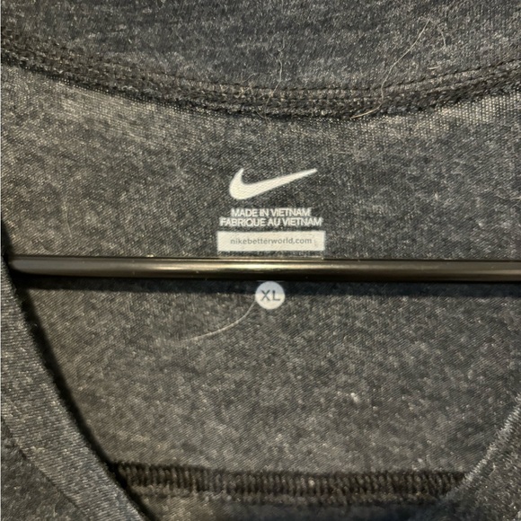 Nike San Diego State Univ Women’s Tee - Picture 2 of 4